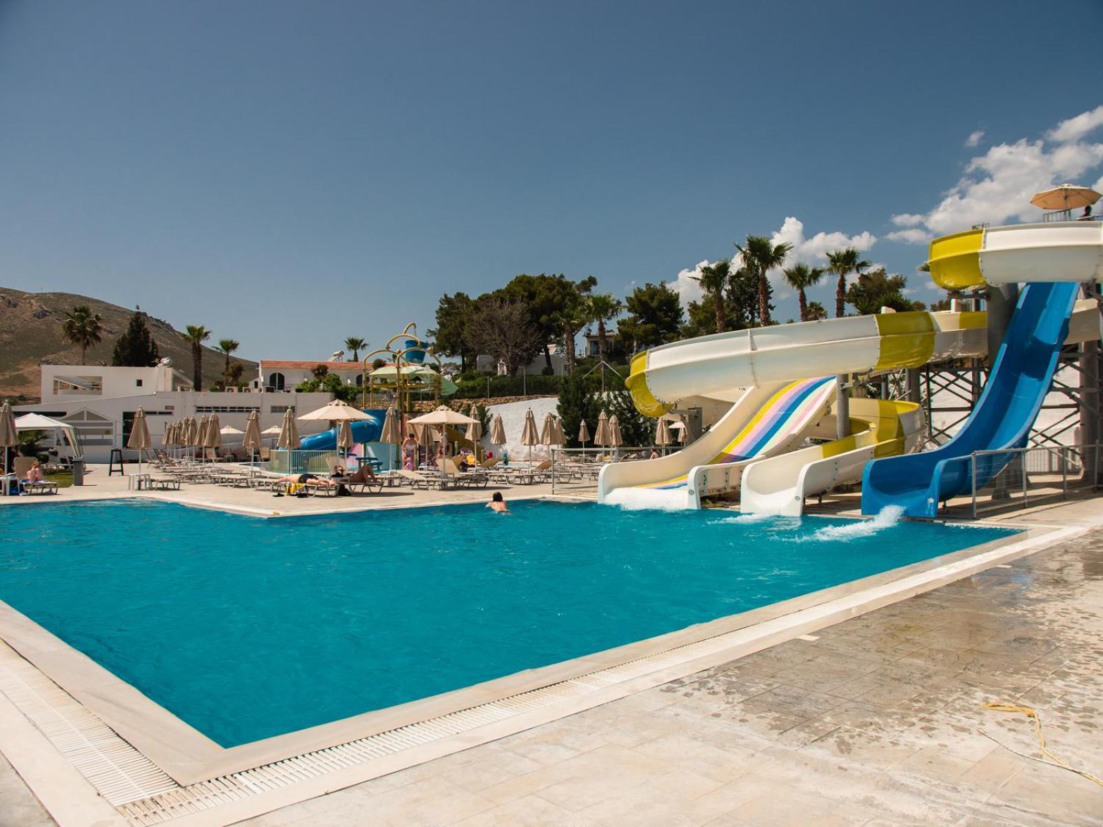 Aiora Resort Pefki エクステリア 写真