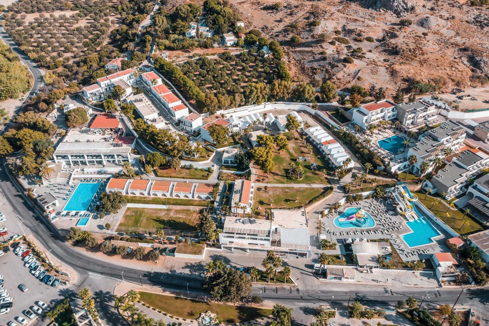 Aiora Resort Pefki エクステリア 写真