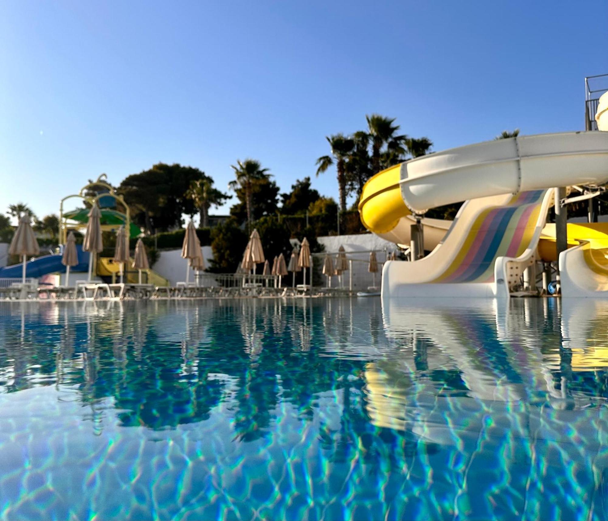 Aiora Resort Pefki エクステリア 写真