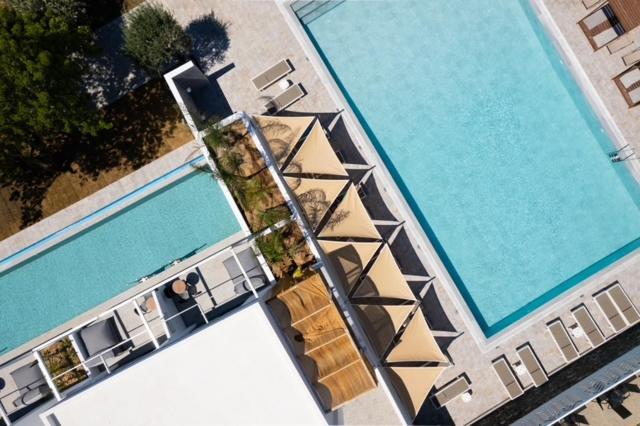 Aiora Resort Pefki エクステリア 写真